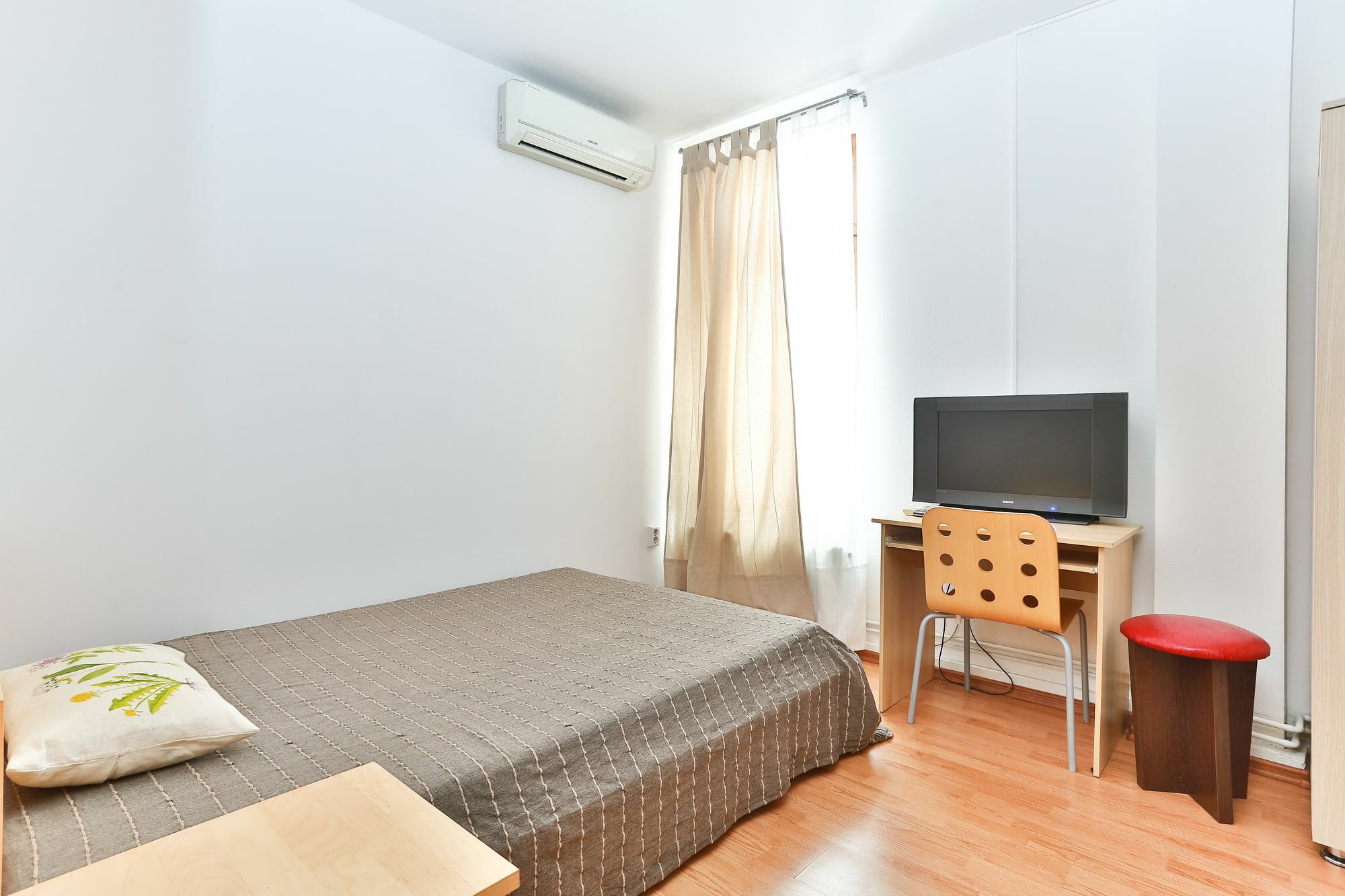 Vatra Accommodation Bukarest Exteriör bild
