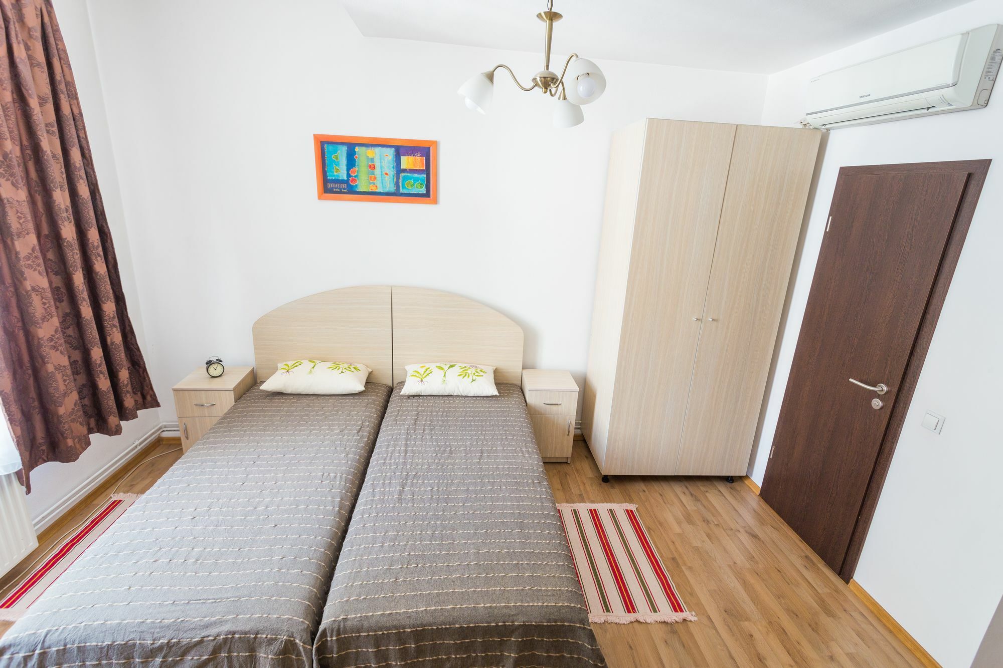 Vatra Accommodation Bukarest Exteriör bild